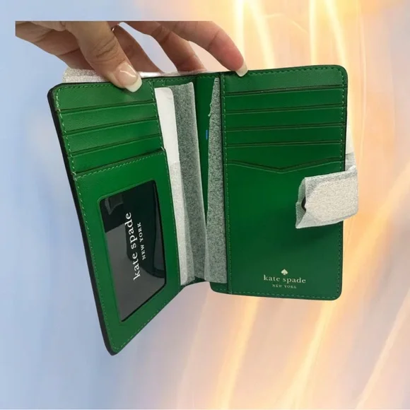 Kate Spade Staci Watermelon Bifold Wallet - NWT and Packaging - Picture 7 of 14